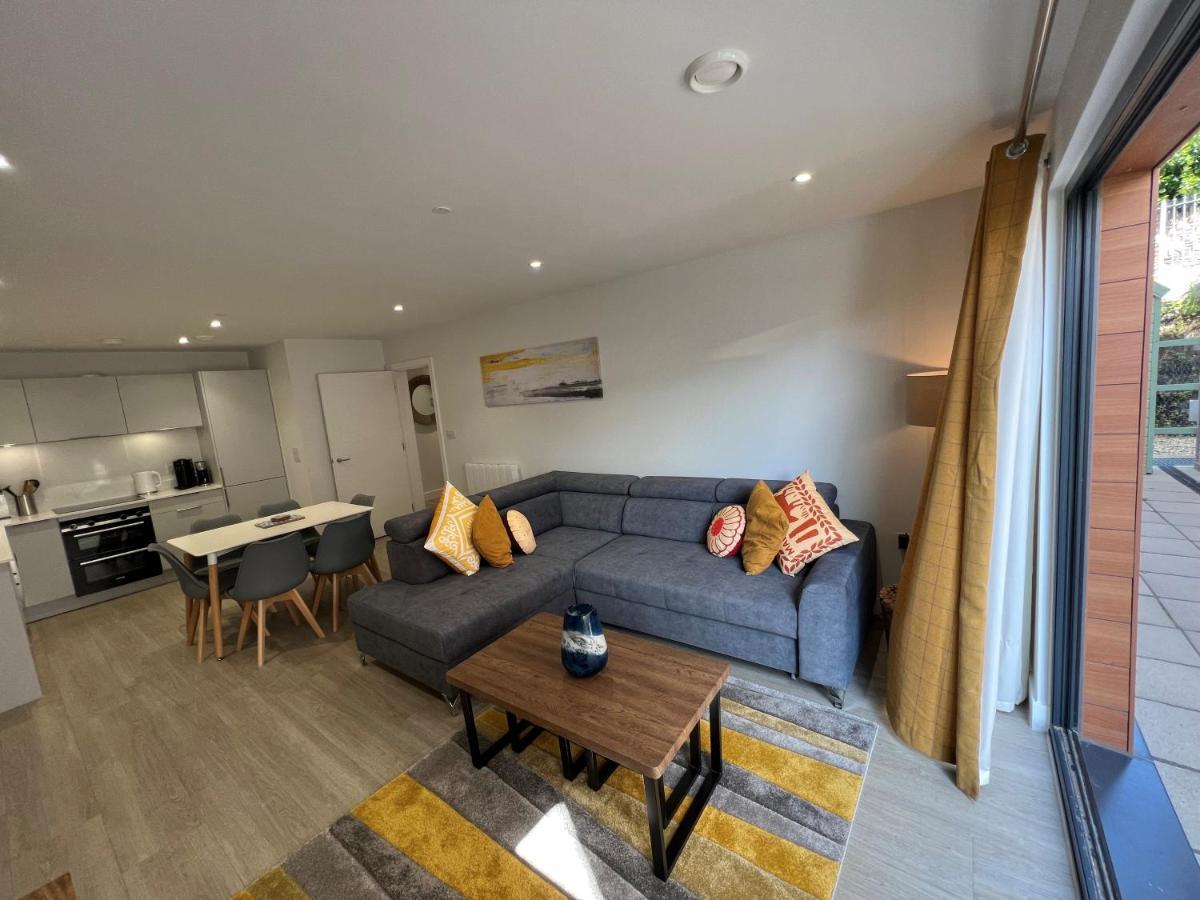 2 Putsborough - Luxury Apartment At Byron Woolacombe, Only 4 Minute Walk To Woolacombe Beach! Luaran gambar