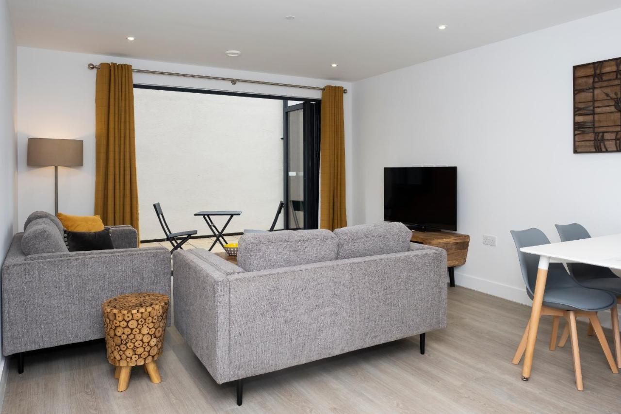 2 Putsborough - Luxury Apartment At Byron Woolacombe, Only 4 Minute Walk To Woolacombe Beach! Luaran gambar