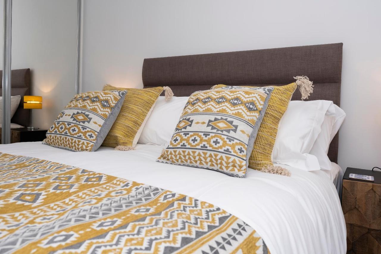 2 Putsborough - Luxury Apartment At Byron Woolacombe, Only 4 Minute Walk To Woolacombe Beach! Luaran gambar